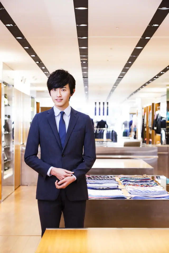 FINEBOYS SUIT